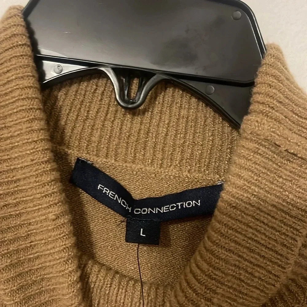 French Connection camel/ oatmeal Mel sweater NWT - Picture 7 of 10